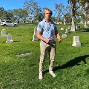 Meet your Posher, Carson